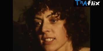 Saskia Reeves Sexy Scene  in Cruel Train