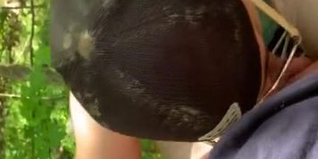 Blowjob outside. My bf likes it risky 