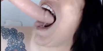 Let me get sloppy with your cock