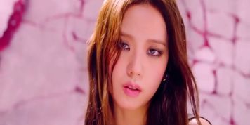 BLACKPINK how you like that (Doris Ivy)