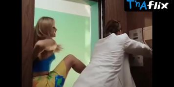Olga Sidorova Sexy Scene  in Lyubov Zla