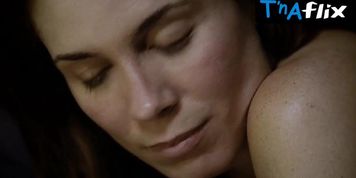 Julie Perreault Butt,  Breasts Scene  in Minuit, Le Soir