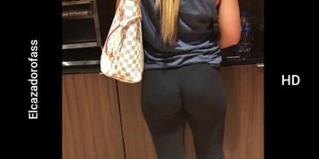 Candid  nice ass teen in tight leggings  (Alex Blake, Mia Khalifa)