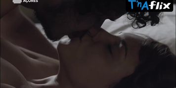 Anabela Moreira Breasts Scene  in Os Filhos Do Rock
