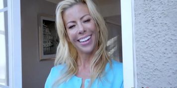 Alexis Fawx In Benefits Of A Busty Stepmother