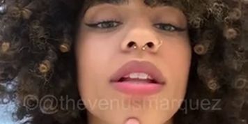 Venus Marquez (194k followers)