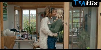 Marem Hassler Lesbian Scene  in Witchy Ways