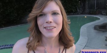 Fingering solo tranny pleasures her cock