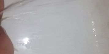 Long morning pee after holding had to go bad sorry for quality