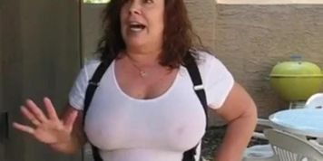 What is her name plz plz