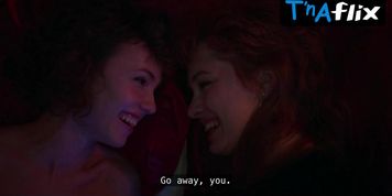 Stasya Miloslavskaya Lesbian Scene  in In From The Cold