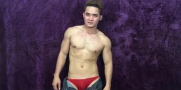 Pinoy model daring photoshoot