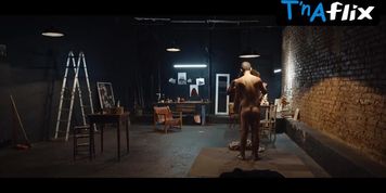 Rubia Bernasci Butt Scene  in From Time To Time, I Burn