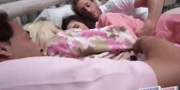 Tamil Girl In New York Sex videos tamil sex videos free download tamil aunty sex video in hd version indian hd porn tamil nri se