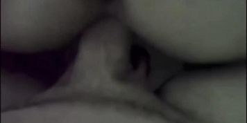 Gros mec baise tr&egrave;s chaud brunettete