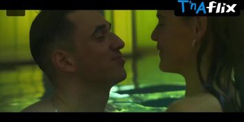 Olivia Lonsdale Lesbian,  Breasts Scene  in Promise Of Pisa
