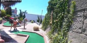 1640482582  AMWednesday minigolf