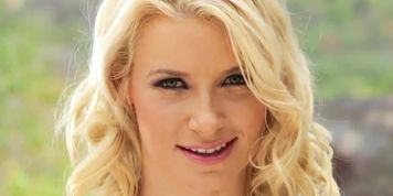 Anikka Albrite and Jada Stevens Try Anal (Annika Albrite)