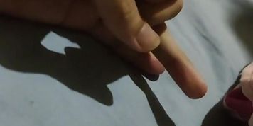 Fingering homemade pussy