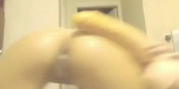 Wild Girl Toying With And Fisting Her Ass