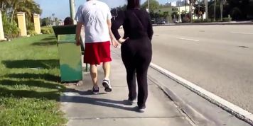 booty walking