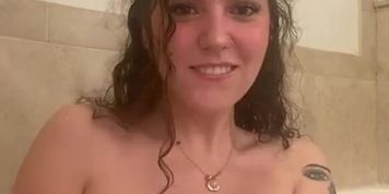 laura dildo tf (Too many)