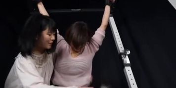 Japanese F/F Tickling