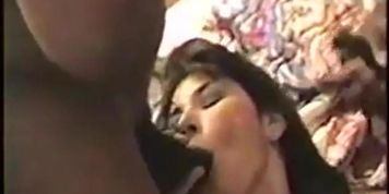 Gangbanging a hotwife