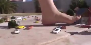Giantess Amazon Amanda Rampage (Gina Carano)