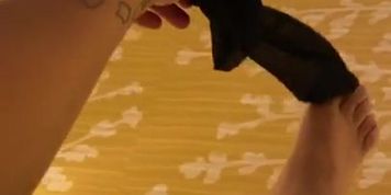 Come suck on my tired toes 