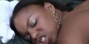 Anal ebony babe