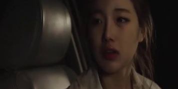 Beautiful korean (suzy lookalike)