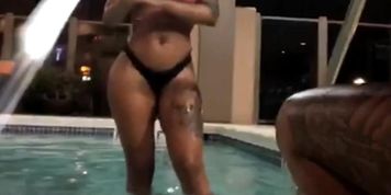 mizz twerk pool bounce