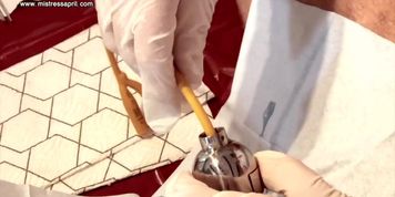 Dominatrix Mistress April &ndash; Controls slave&rsquo;s pee hole (medicalBdsm medicalBdsm)