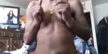 Ugly Ebony Chick Playing with her Fat Clit for me