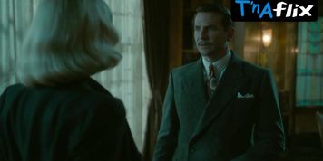 Cate Blanchett Sexy Scene  in Nightmare Alley