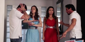 Offended daughters and their fathers (Melissa Moore, Riley Reid)