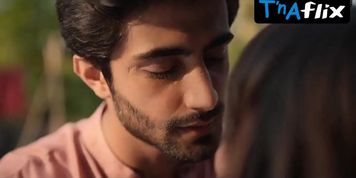 Anushka Sen Sexy Scene  in Dil Dosti Dilemma