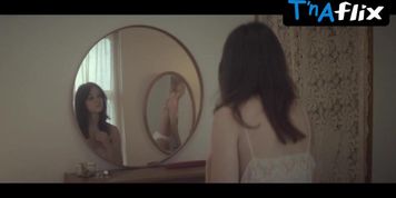 Salome  R.  Gunnarsdottir Nude Scene  in Autumn Lights (Van Damage)