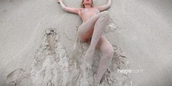 natalia-a-naked-ibiza-vacation-part-two-2160p