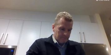 Handsome Aussie Daddy showoff his dick after work