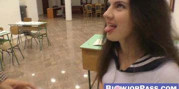 BLOWJOB PASS - Young trickster Francesca Dicaprio earns good dicking