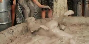 Messy porn lesbian delight