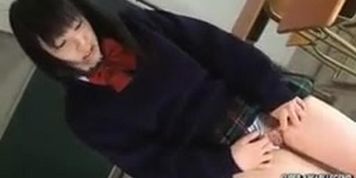 jp-video 11201 shaved girl (Yui Kasugano)