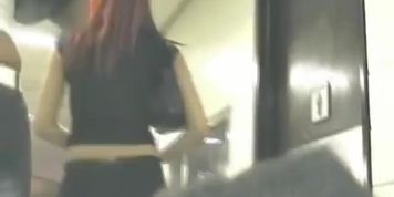 Street candid fit bitch with an incredibly nice ass walks in tight jeans