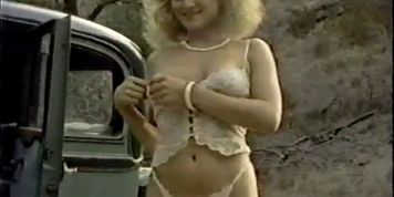Electric Blue US - #20 - Love Bus (1984) (Angel West, Candy Samples, Debra Lynn, Gina Valentino, Ginger Lynn, Roxanne Rollan)