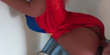 Quick Supergirl Anal Poke (Silicone Doll) (Alisa Kiss)
