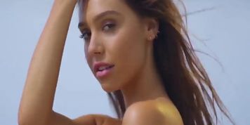 Alexis Ren Comp