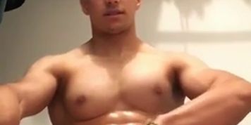 Macho Moreno