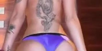 Malu Trevejo - topless ass twerking